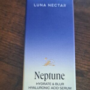 LUNA NECTAR NEPTUNE HYDRATE & BLUR HYALURONIC ACID SERUM